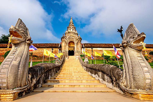 Wat Phra That Lampang Luang 7
