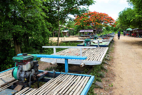 bamboo train battambang